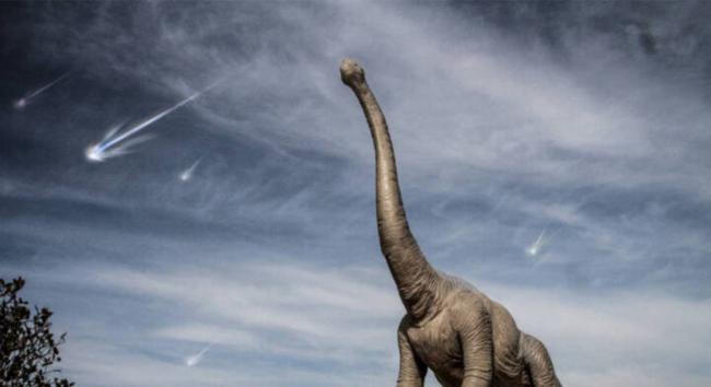 ESTUDO AFIRMA QUE DINOSSAUROS PODEM TER SIDO EXTINTOS DEVIDO A TOXINAS NO AR