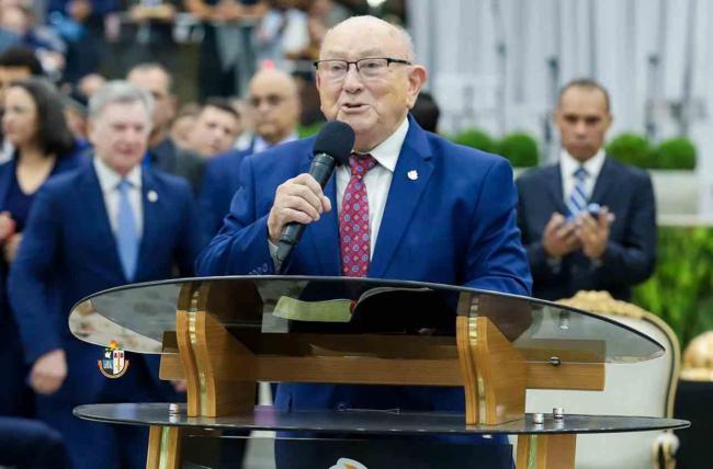 NO CARGO HÁ 44 ANOS, PR. JOSÉ WELLINGTON É REELEITO PRESIDENTE DA AD BELÉM